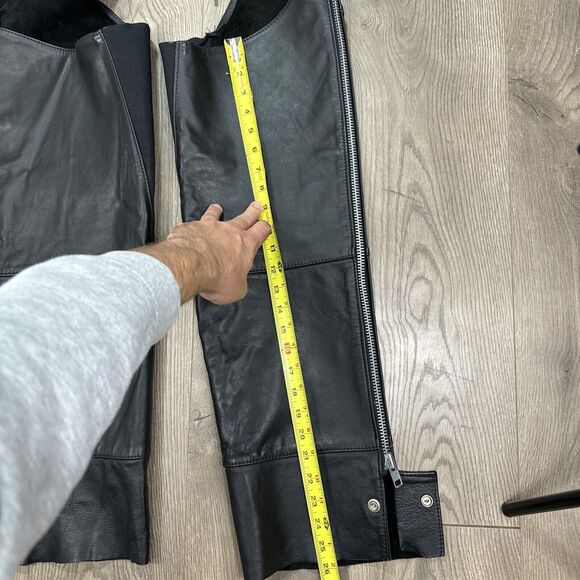 Vintage Harley Davidson Women's Black Leather Riding Chaps USA Made Size Small - Picture 12 of 13